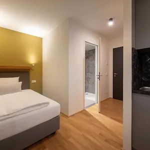 Brera Serviced Frankfurt West Apartahotel