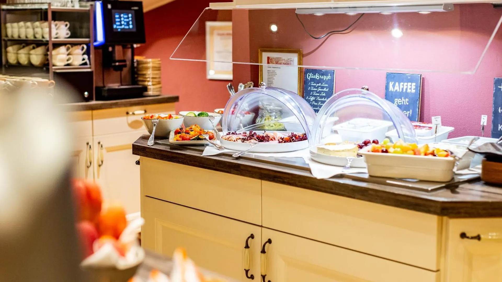 Maingau Hotel Frankfurt am Main 3*,