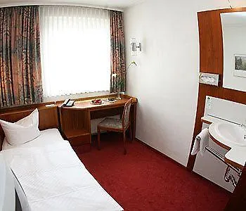 Maingau Hotel Frankfurt am Main 3*,  Németország